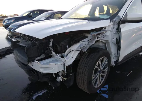 2022 Ford Escape Sel z USA, uszkodzony, nr VIN 1FMCU0H68NUB13653